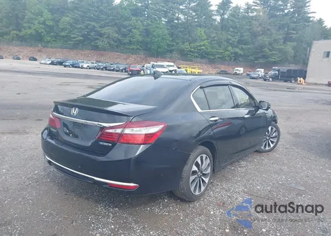 2017 Honda Accord Hybrid Ex-L z USA, uszkodzony, nr VIN JHMCR6F52HC022941